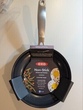 OXO Black Non-Stick 8 in Fry Pan with Stainless Handle NWT